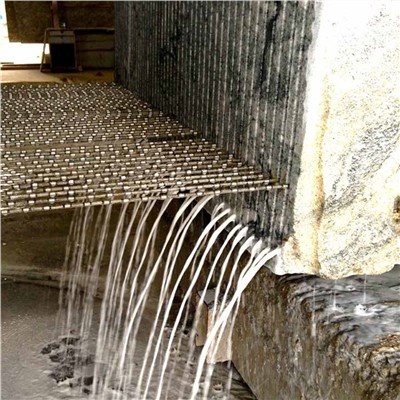 Diamond Wire Rope Cutting Granite Quarry